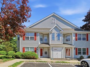 5301 Tudor Dr, Pompton Plains, NJ 07444
