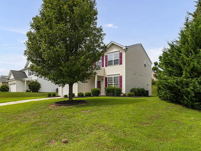 3804 Raintree Dr — Photo 3