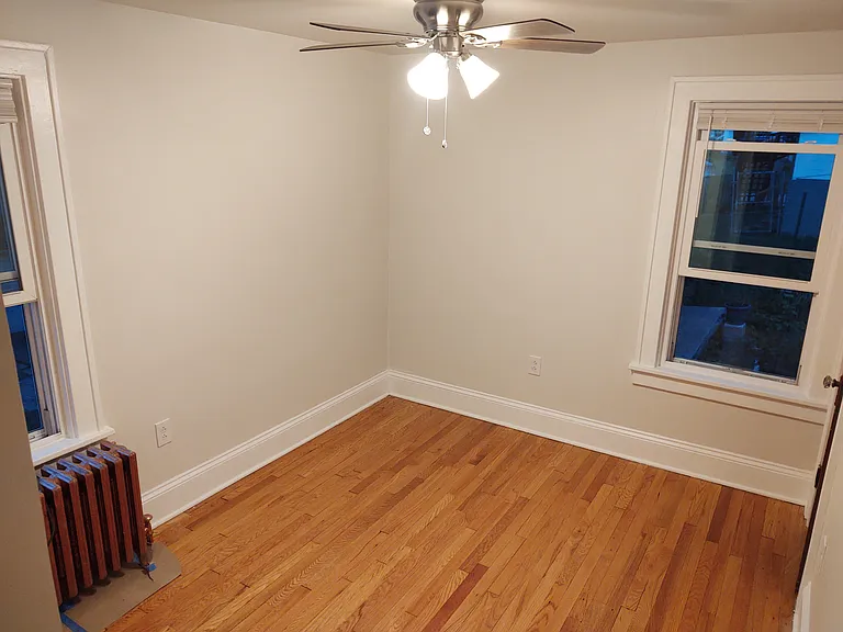 224 S Allen St — Photo 32