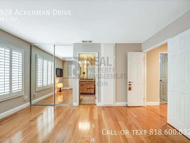 3928 Ackerman Dr — Photo 21