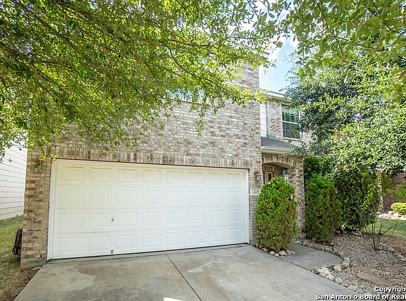 3rd image of 4119 Arbor Hts