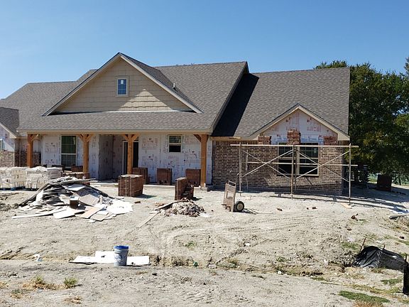 2nd image of 2892 Kate Dr