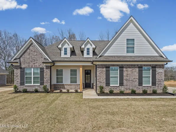 1368 Creek Haven Dr, Hernando, MS 38632