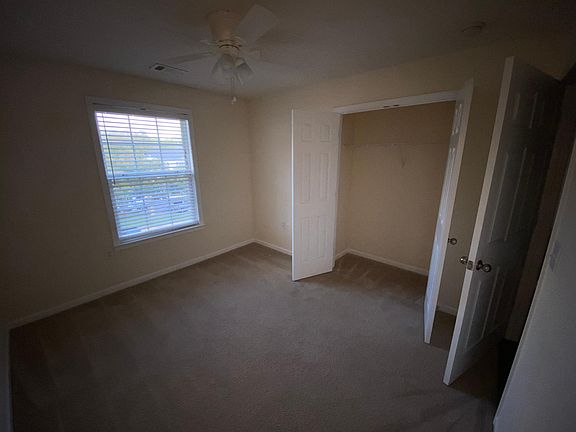 4th image of 131 McKenna Cir
