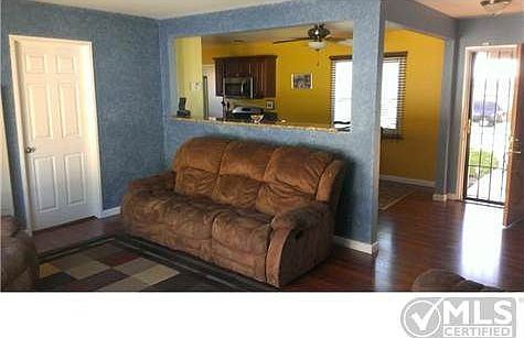 3rd image of 301 Northgate St