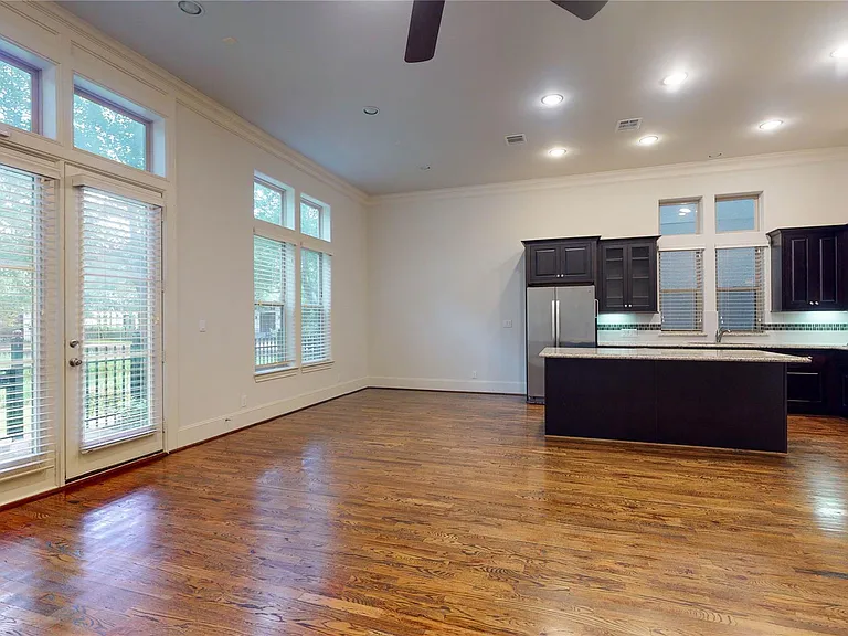 1708 Upland Lakes — Photo 5