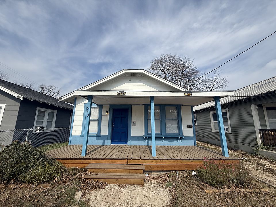 1st image of 553 Barrett Pl #A