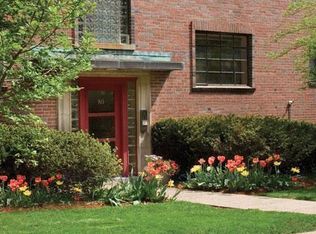 50 Alton Pl #QTT2, Brookline, MA 02446
