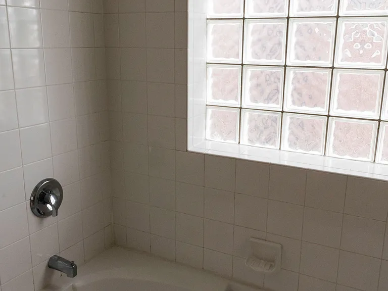 1328 W Diversey Pkwy #2 — Photo 9