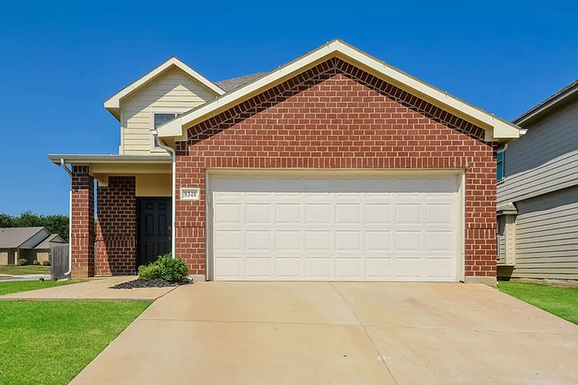 8348 Yaupon Holly Trl