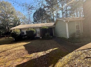 115 Knob Lick Dr, Athens, GA 30605