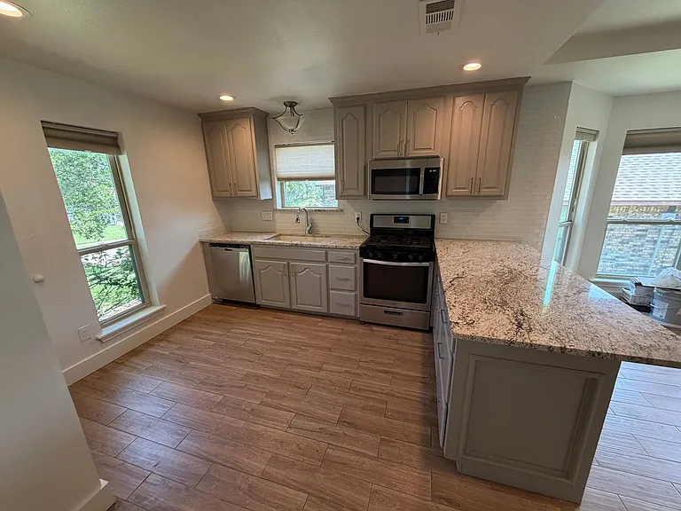 4909 Van Ness St — Photo 17