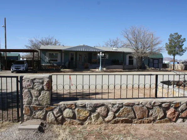 6305 Weisner Rd, Las Cruces, NM 88012