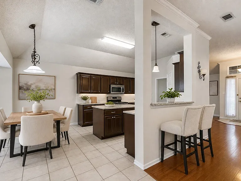 2306 Saint Albens Pl — Photo 3
