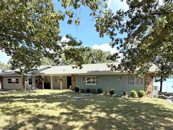 9 Keosauqua Dr, Cherokee Village, AR 72529