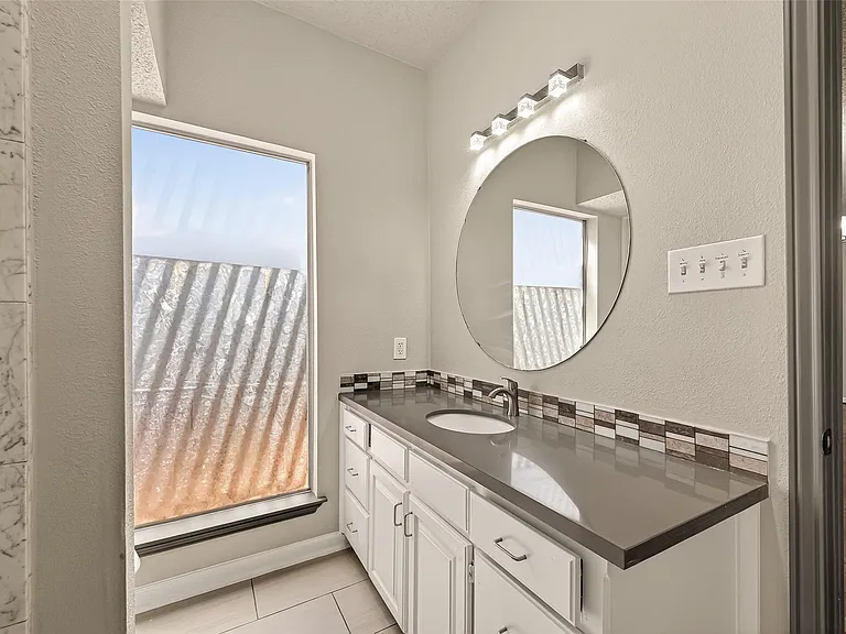 4024 Breakwood Dr — Photo 23