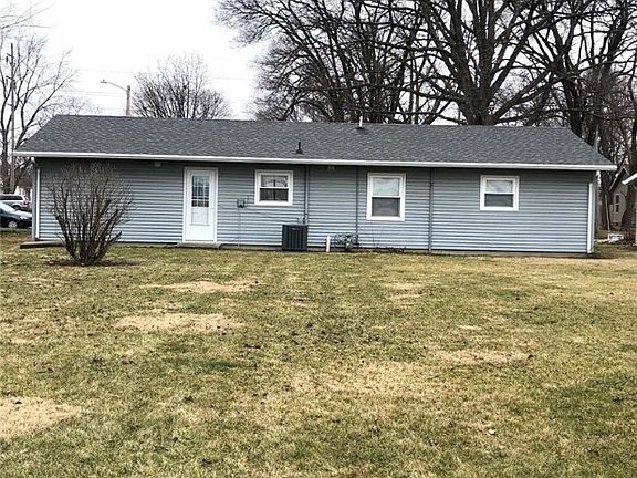 2nd image of 801 E Glenview Dr