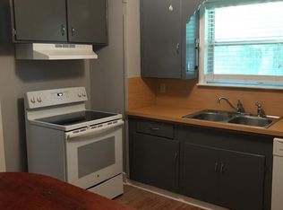 815 Akers St, Angleton, TX 77515