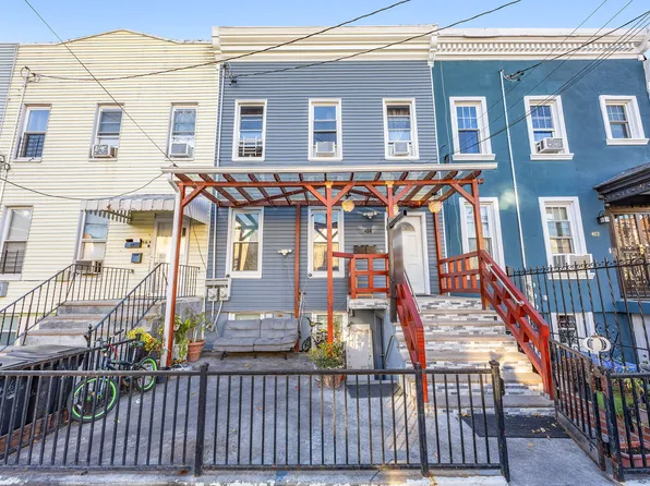 414 Chestnut Street image 1 of 25