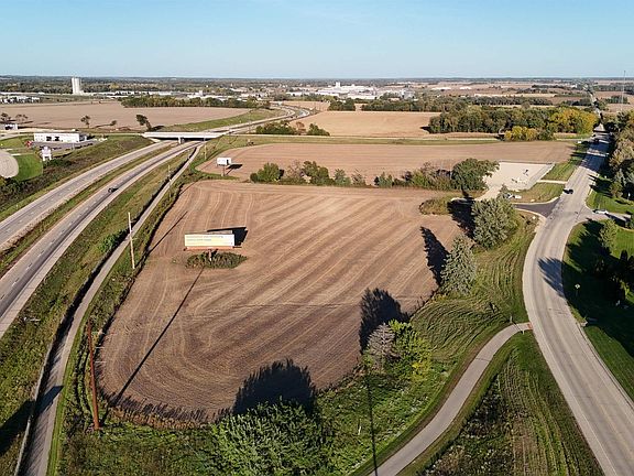 3rd image of E M H Townline Rd
