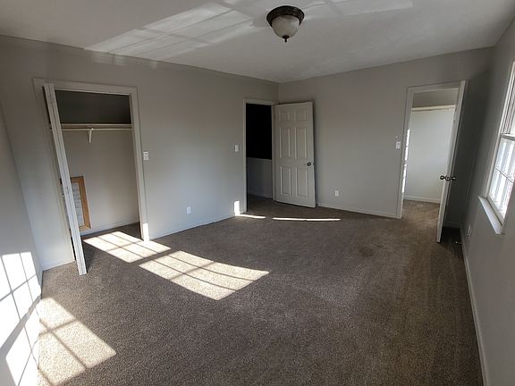 5th image of 3539 Netherland Inn Rd Unit 10