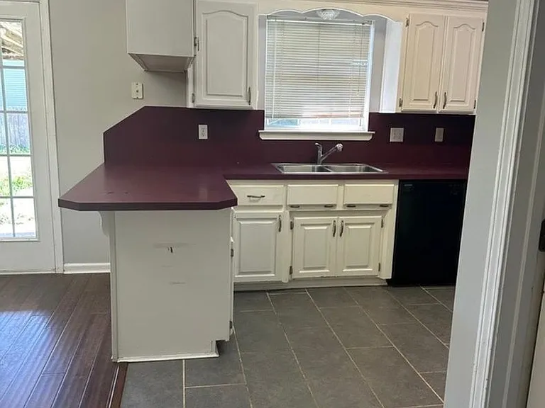 25 Applewood Dr — Photo 3