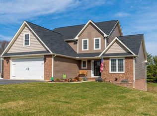 39 Riverhead Dr, Staunton, VA 24401