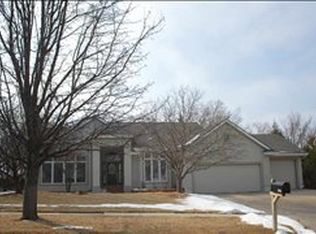 5957 SW Clarion Ln, Topeka, KS 66610