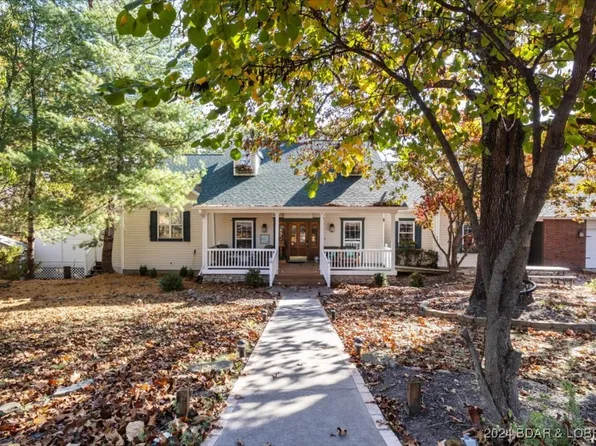 6334 Red Barn Rd, Osage Beach, MO 65065