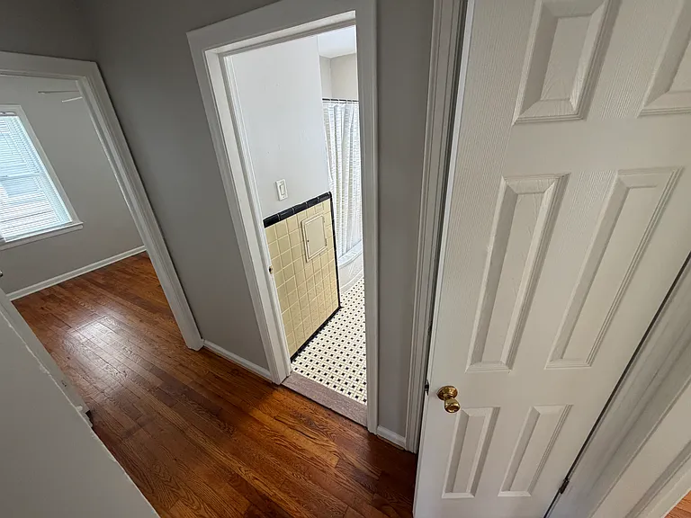 21802 Cushing Ave — Photo 7