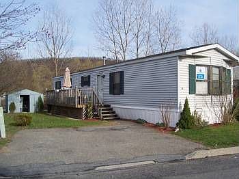 2nd image of 12 Violet Dr