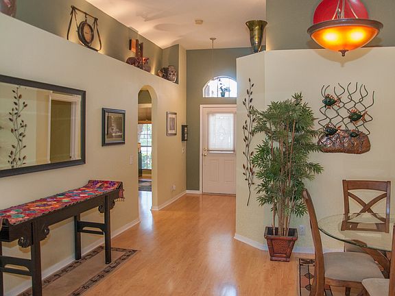 5th image of 705 Addison Dr NE