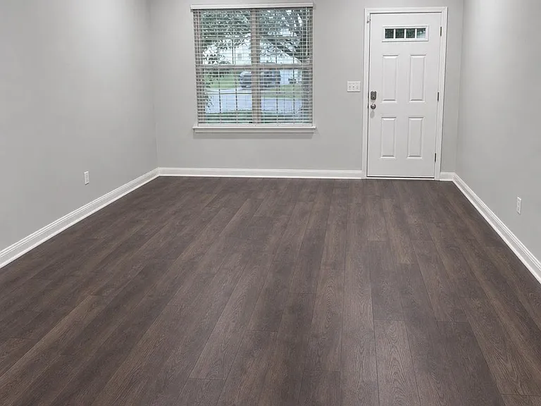 12148 Honor Guard Ave — Photo 2
