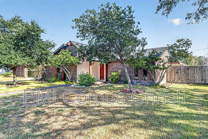 5030 Merganser Dr