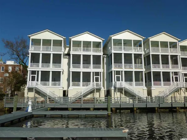 623 Front St #2D, Georgetown, SC 29440