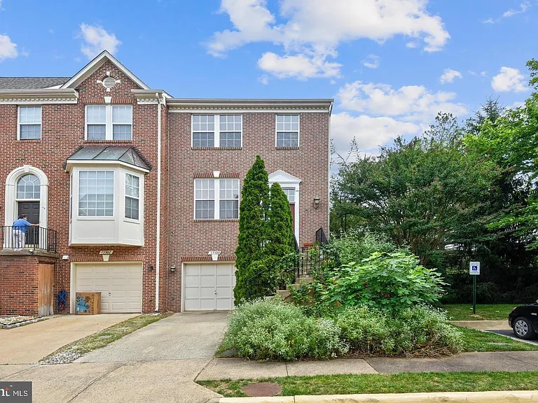 13500 Martha Jefferson Pl — Photo 1