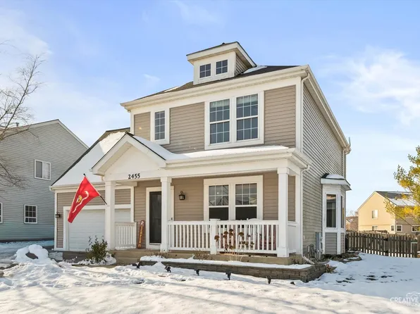 2455 Montclair Ln, Montgomery, IL 60538