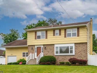 166 Troy Rd, East Hanover, NJ, 07936