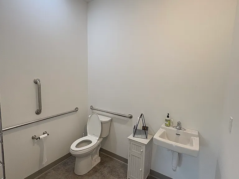 517 Salt Point Tpke #1 — Photo 3