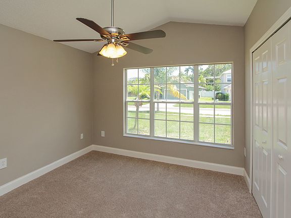 4th image of 2619 Big Pine Dr