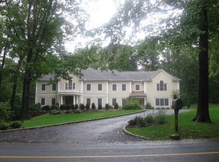 17 Stony Brook Rd, Darien, CT 06820