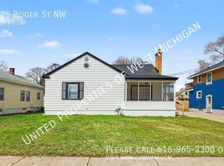 825 Roger St NW, Grand Rapids, MI 49544