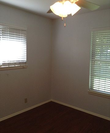 5th image of 2214 N Greencrest