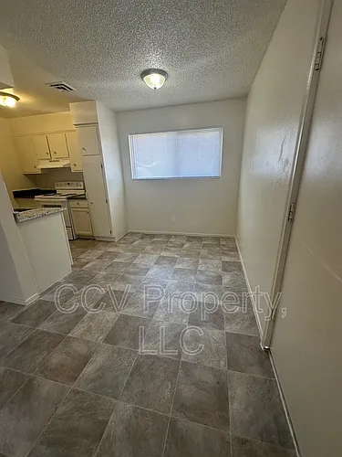 2600 E Mesquite Ave Photo 1
