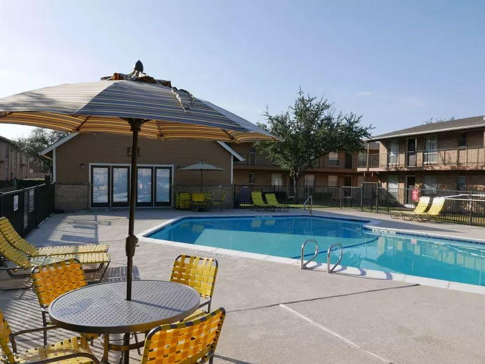 Sandpebble 900 W Rochelle Rd Irving TX Zillow