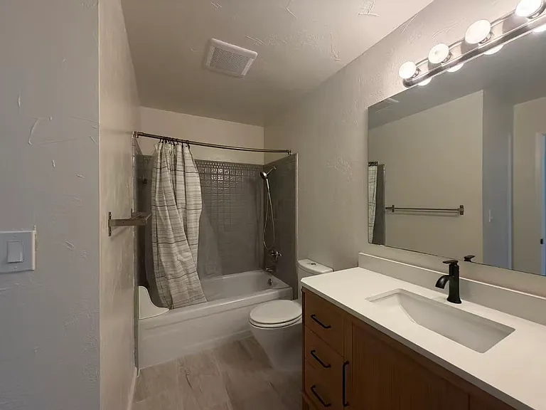 1467 Marchbanks Dr #3 — Photo 7