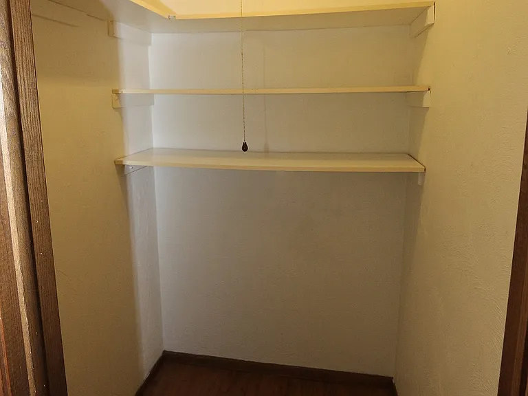 Alpine Apartments — Photo 17