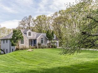 5 Downing Pl, Westford, MA 01886