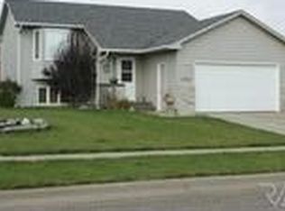 6701 S Connie Ave, Sioux Falls, SD 57108