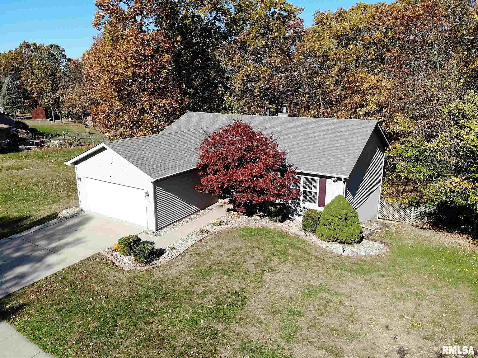 3705 W Saymore Ln photo 1